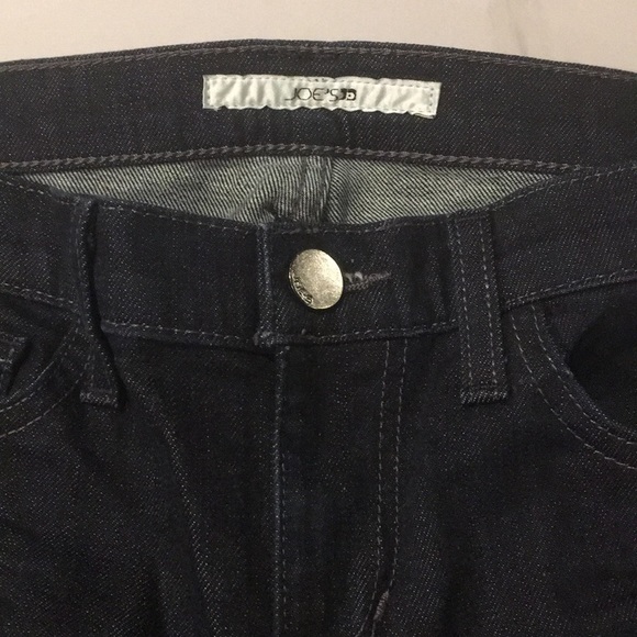 💥💥💥💥CLEARANCE JOE’S DARK WIDE-LEGGED JEANS - Picture 3 of 7